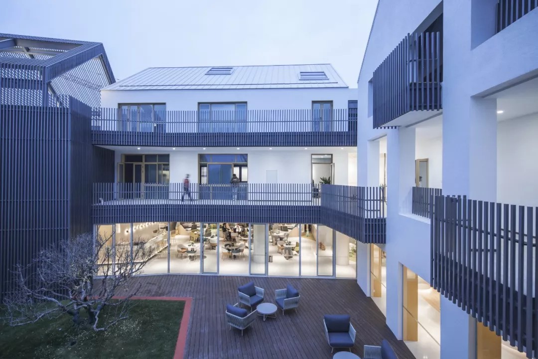 42 ¸»ºñ¿Õ¼äÌåÑéµÄ¶̨ºÍÀȵÀ